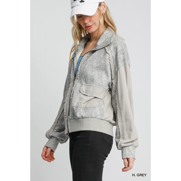 Umgee Two-Way Zip-Up Long Sleeves Front Pockets Loose Jacquard Jacket | H. Grey - Picture 3 of 7